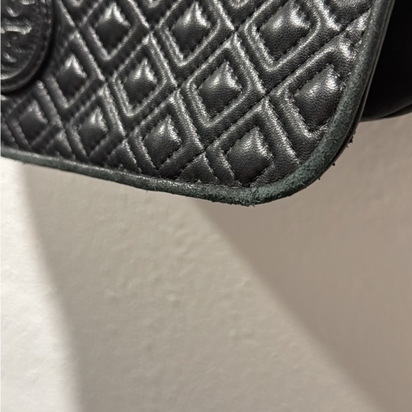 Tory Burch Quilted Marion Flap Shoulder Bag - Picture 2 of 5